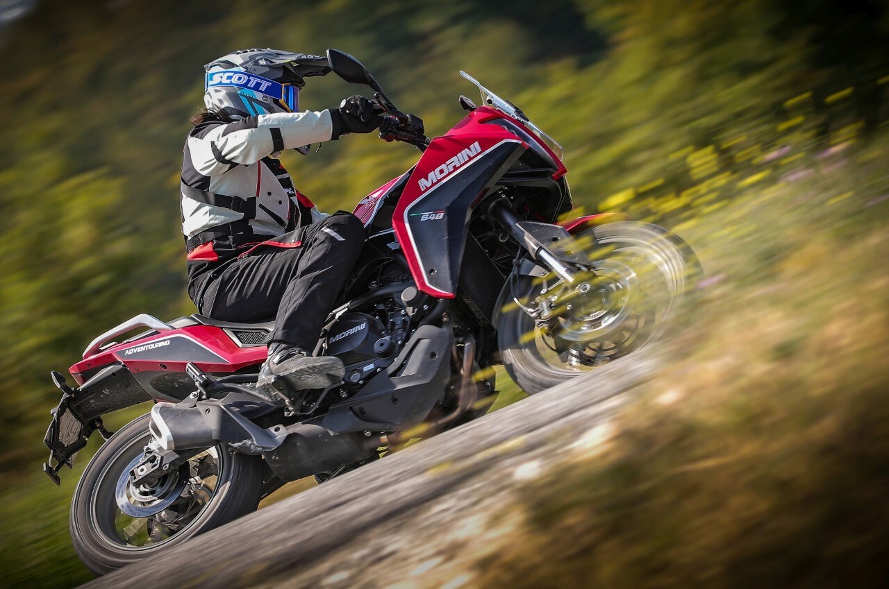 Moto Morini X-Cape: punto di FUGA